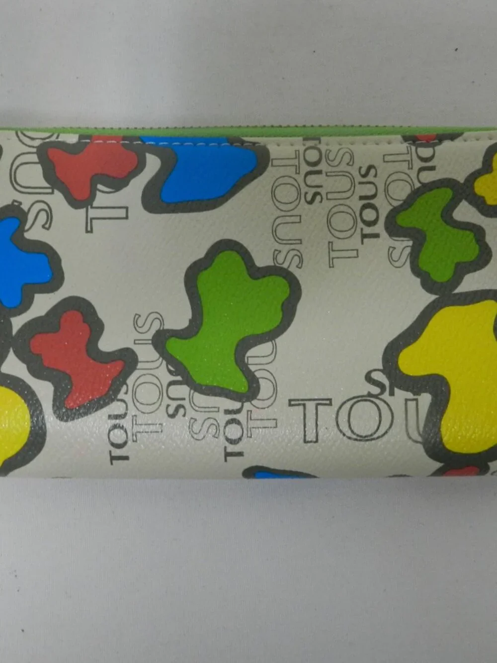 TOUS Leather zip around clutch wallet w/ Teddy Bear abstract 8